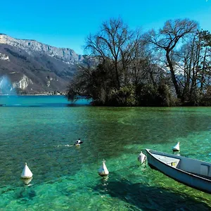  Apartment La Pepite D'annecy - Hyper Centre & Au Calme & Balcon